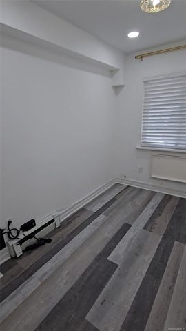 101-25 111th 1, Richmond Hill S., NY 11419