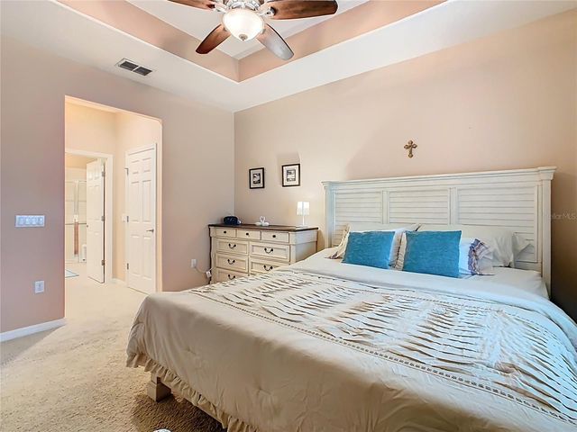 2472 PALM TREE DRIVE, Kissimmee, FL 34759