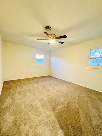 7052 Doummar DR, Norfolk, VA 23518