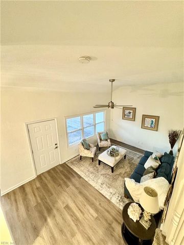 7052 Doummar DR, Norfolk, VA 23518