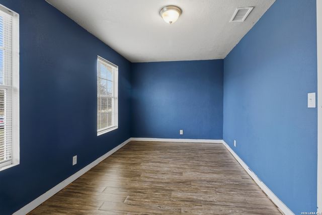 477 Bandera, Bandera, TX 78003