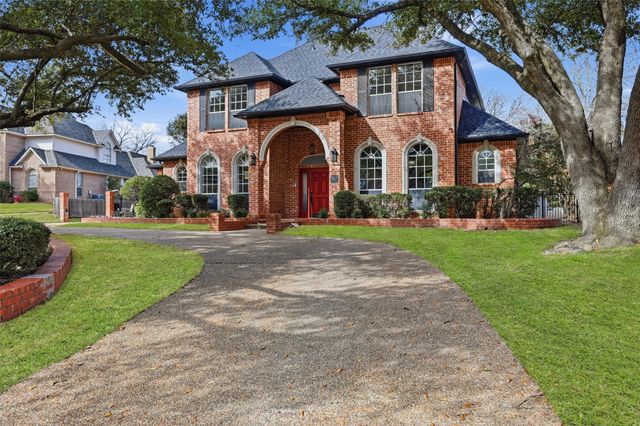 2304 Woodmoor Lane, Colleyville, TX 76034