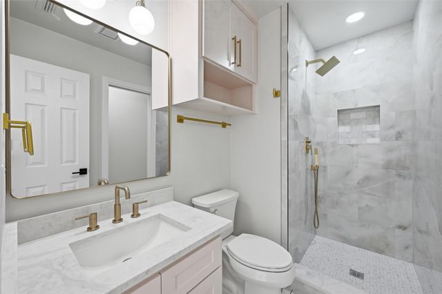 2304 Woodmoor Lane, Colleyville, TX 76034