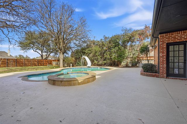 2304 Woodmoor Lane, Colleyville, TX 76034