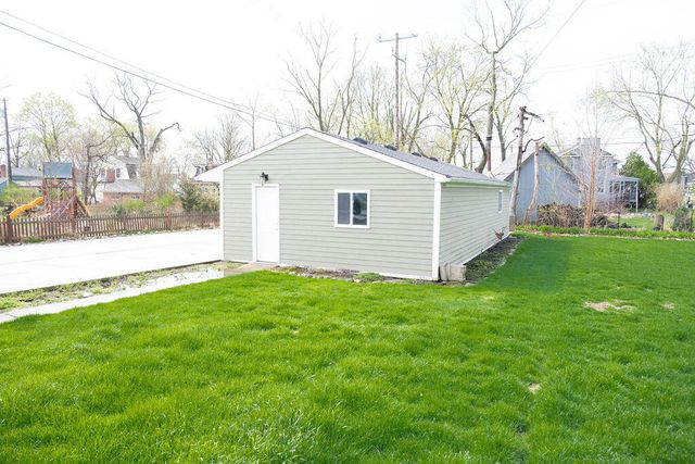 33315 Shiawassee Street, Farmington, MI 48336