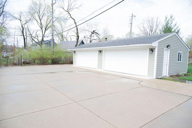 33315 Shiawassee Street, Farmington, MI 48336