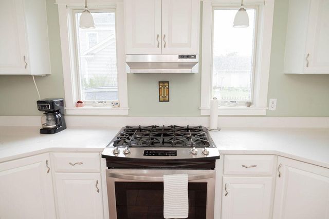 33315 Shiawassee Street, Farmington, MI 48336