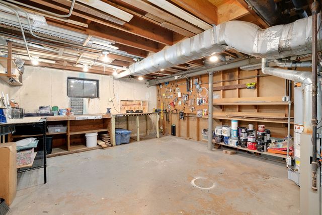 105 King Lane, Des Plaines, IL 60016