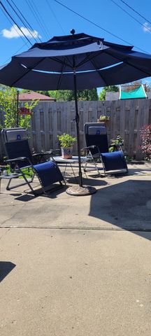 105 King Lane, Des Plaines, IL 60016