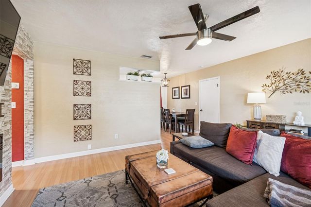 614 12TH STREET NW, Largo, FL 33770