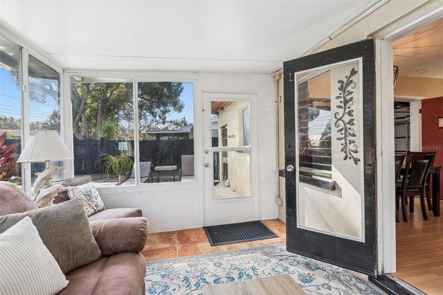 614 12TH STREET NW, Largo, FL 33770