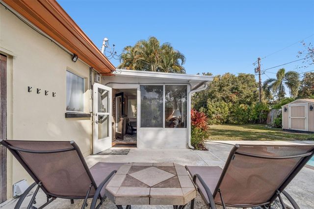 614 12TH STREET NW, Largo, FL 33770