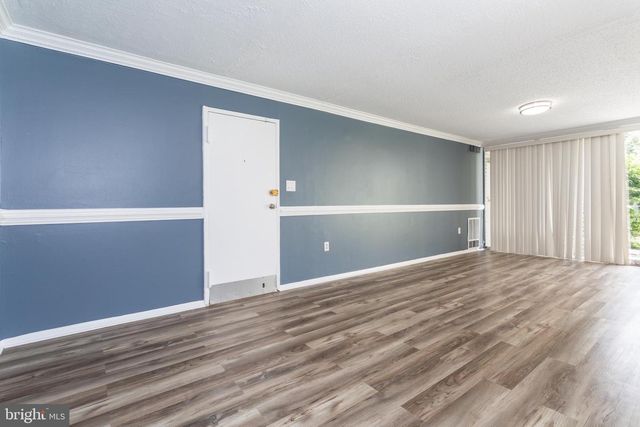 1826 METZEROTT RD #B5, Hyattsville, MD 20783