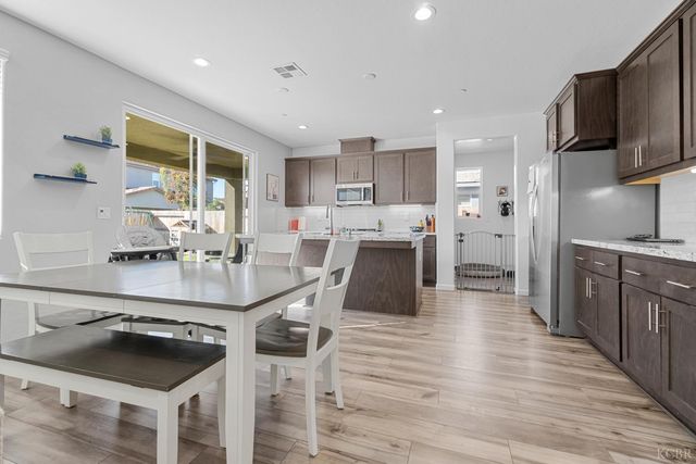 2515 Muscat Street, Hanford, CA 93230