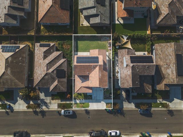 2515 Muscat Street, Hanford, CA 93230