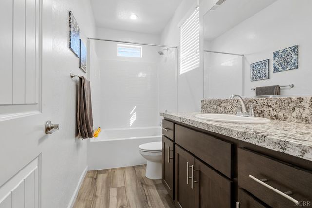 2515 Muscat Street, Hanford, CA 93230