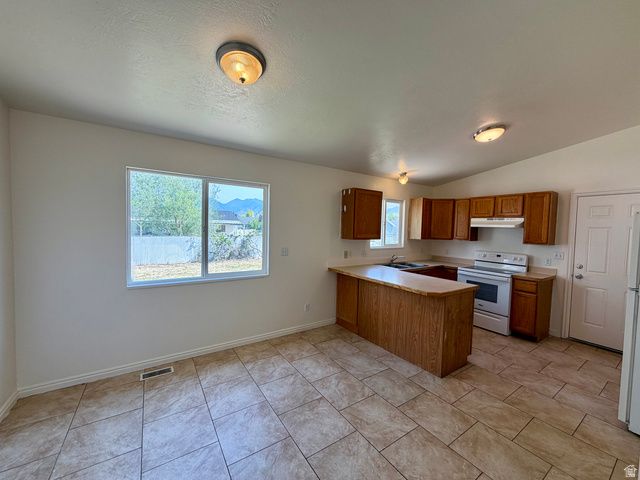 2731 E 1600 S, Spanish Fork, UT 84660