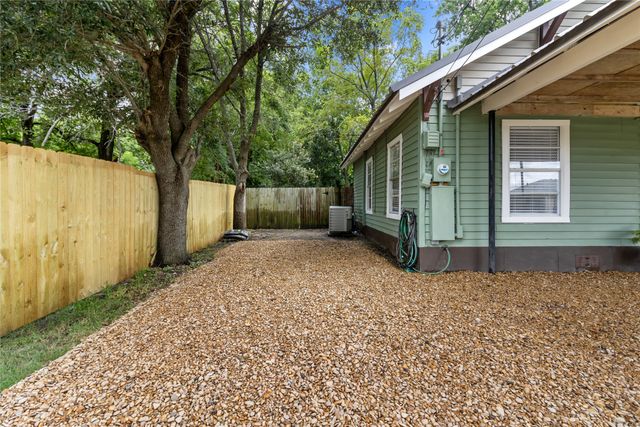 710 W HILL Street, Grand Saline, TX 75140