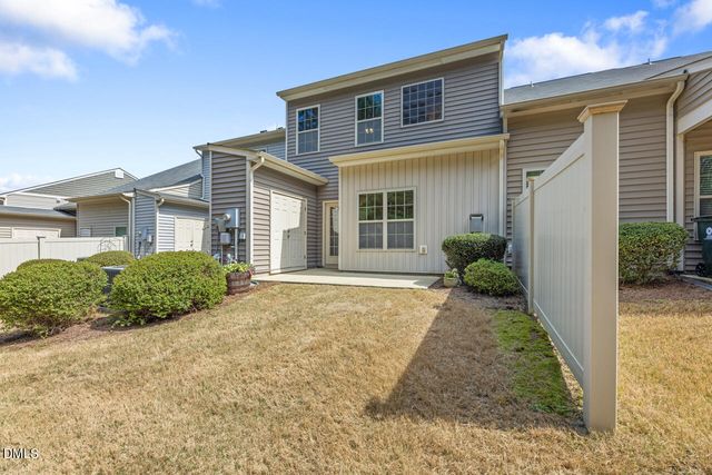 243 Beaconwood Lane, Holly Springs, NC 27540