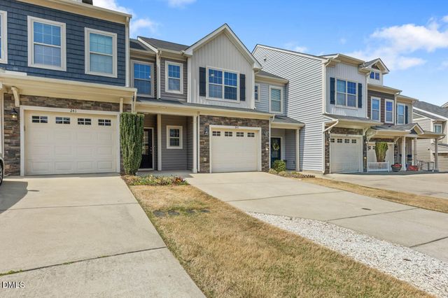 243 Beaconwood Lane, Holly Springs, NC 27540