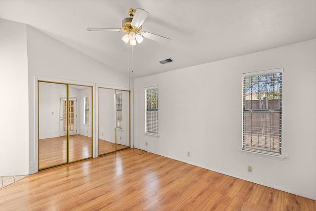 7604 Elderwood Drive NW, Albuquerque, NM 87120