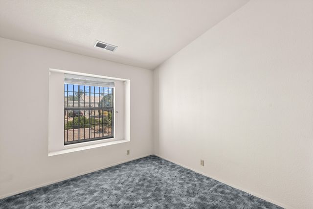 7604 Elderwood Drive NW, Albuquerque, NM 87120