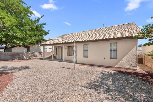 7604 Elderwood Drive NW, Albuquerque, NM 87120