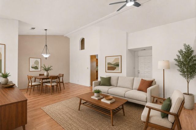 7604 Elderwood Drive NW, Albuquerque, NM 87120