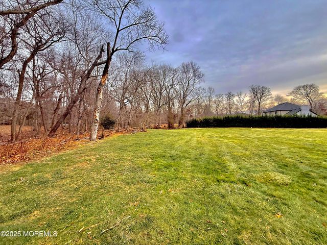 2 Lucas Lane, Millstone, NJ 08510