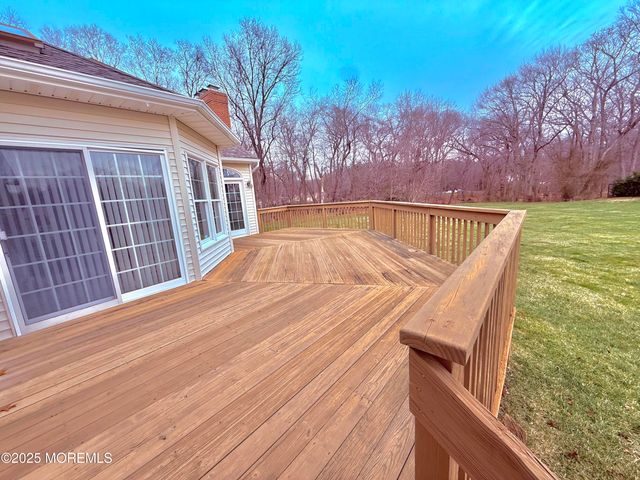 2 Lucas Lane, Millstone, NJ 08510