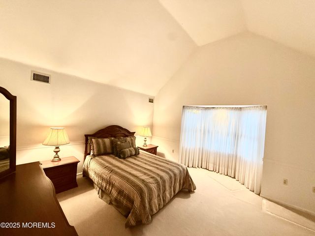 2 Lucas Lane, Millstone, NJ 08510