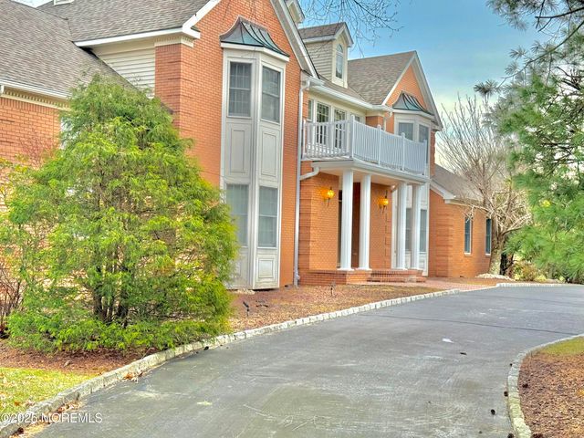 2 Lucas Lane, Millstone, NJ 08510