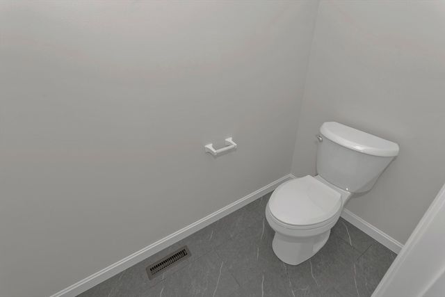 63-65 Euclid Ave, Springfield, MA 01108