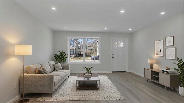 63-65 Euclid Ave, Springfield, MA 01108