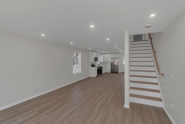 63-65 Euclid Ave, Springfield, MA 01108