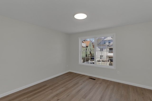 63-65 Euclid Ave, Springfield, MA 01108
