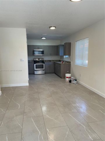 10229 SW 173rd St 1, Miami, FL 33157