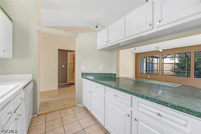 5581 Longleaf DR, North Fort Myers, FL 33917