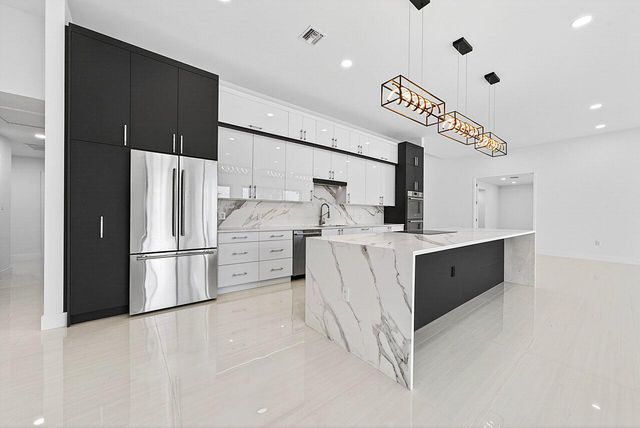 4887 Bocaire Boulevard, Boca Raton, FL 33487