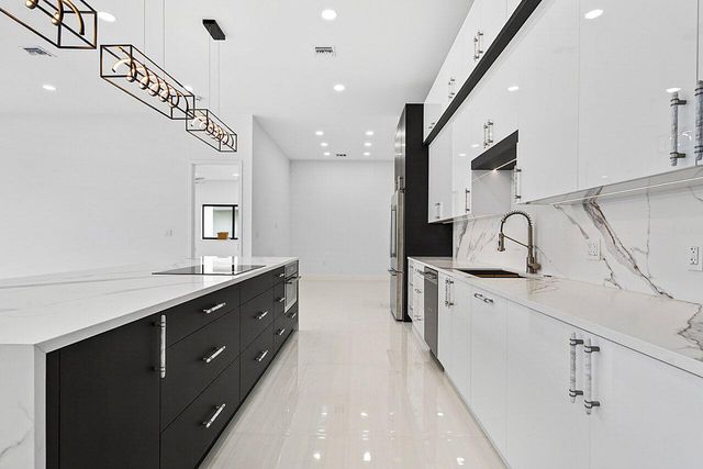 4887 Bocaire Boulevard, Boca Raton, FL 33487