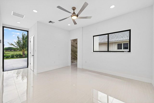 4887 Bocaire Boulevard, Boca Raton, FL 33487