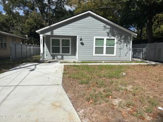 1963 W 4TH Street, Jacksonville, FL 32209