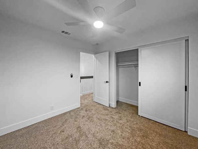 7952 Summerplace Dr, Citrus Heights, CA 95621