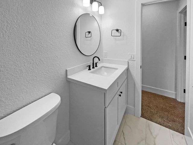 7952 Summerplace Dr, Citrus Heights, CA 95621