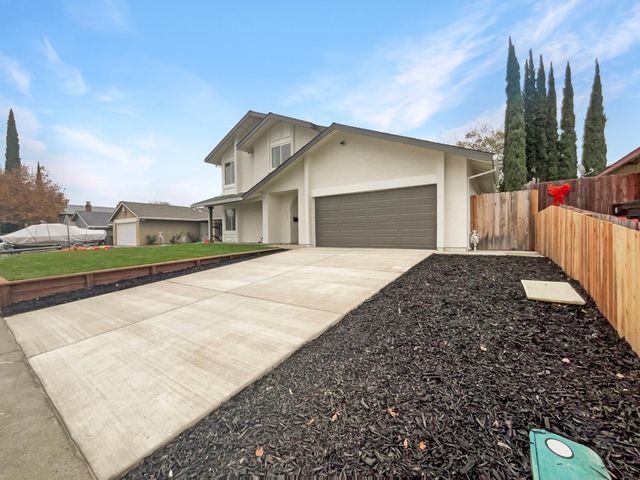 7952 Summerplace Dr, Citrus Heights, CA 95621