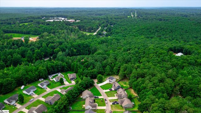 110 Malibu Road, Liberty, SC 29657