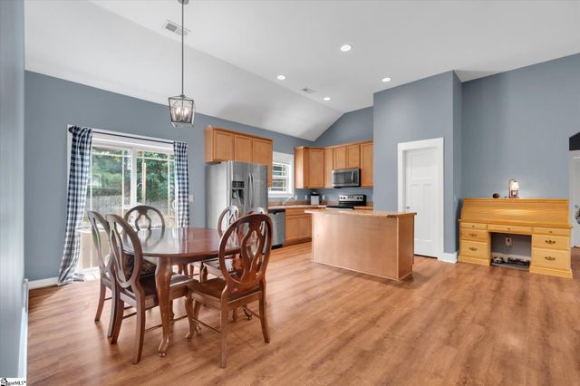 110 Malibu Road, Liberty, SC 29657