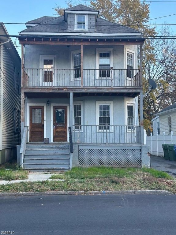 510 E Blancke St, Linden City, NJ 07036
