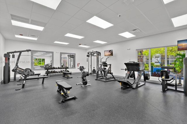 17021 N Bay Road 705, Sunny Isles Beach, FL 33160