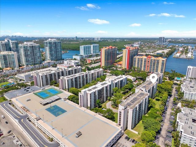 17021 N Bay Road 705, Sunny Isles Beach, FL 33160